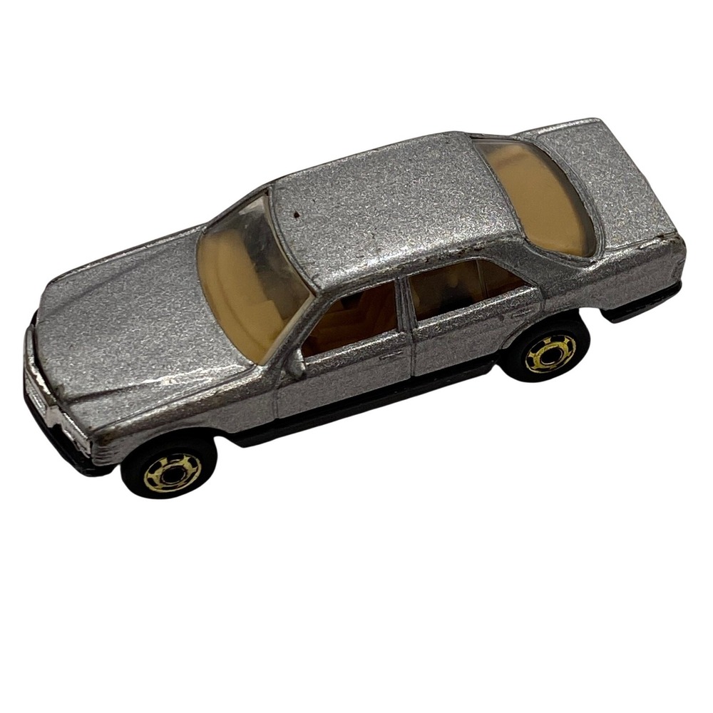 VTG Hot Wheels 1981 Mercedes-Benz‎ 380 SEL Silver Metalflake Vintage Diecast Car